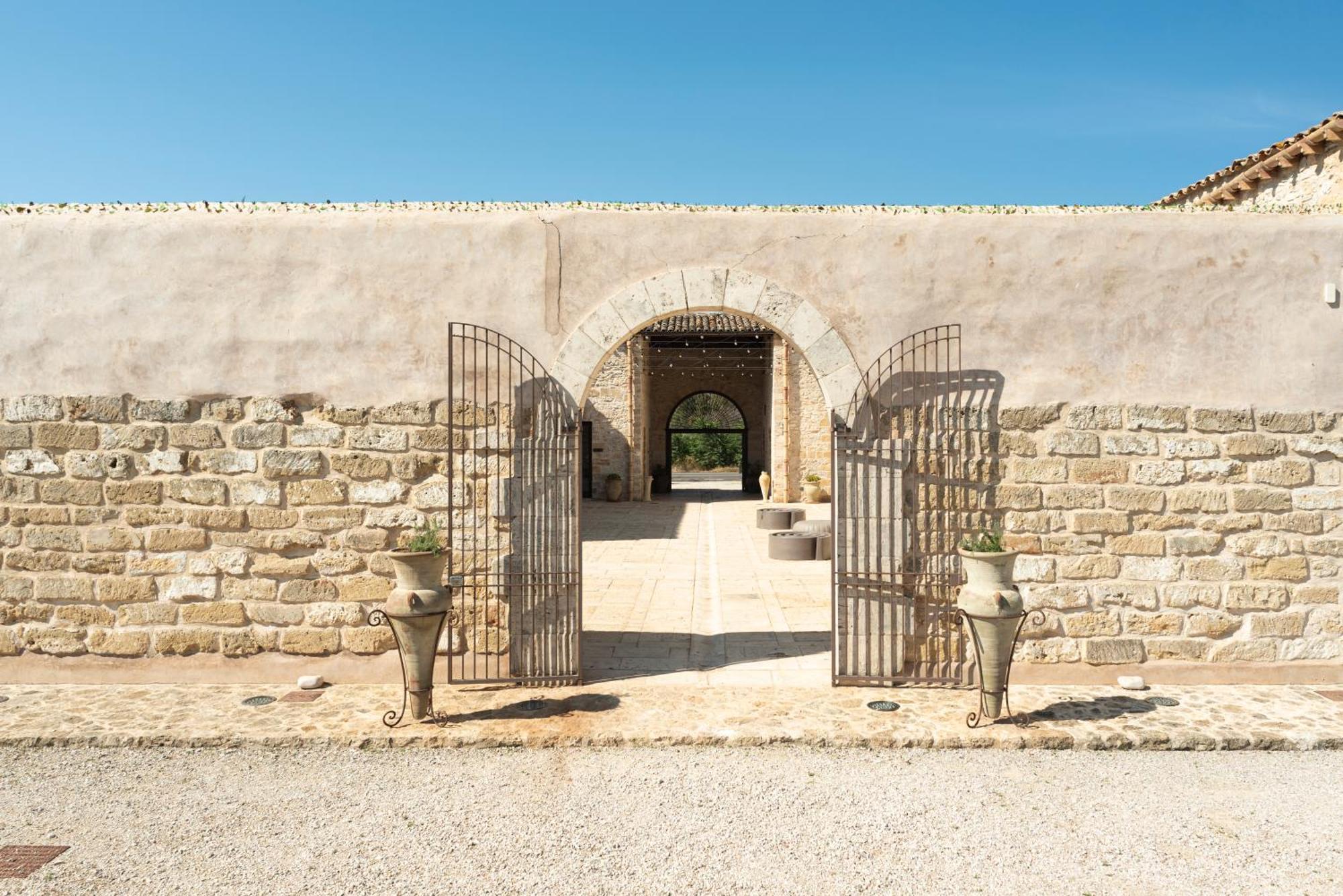 Hotel Baglio Passofondo Alcamo Esterno foto